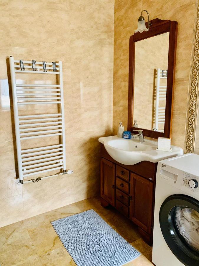 Hella Apartament Mamaia-Nord Năvodari Eksteriør bilde