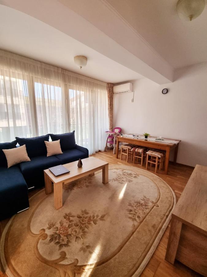 Hella Apartament Mamaia-Nord Năvodari Eksteriør bilde