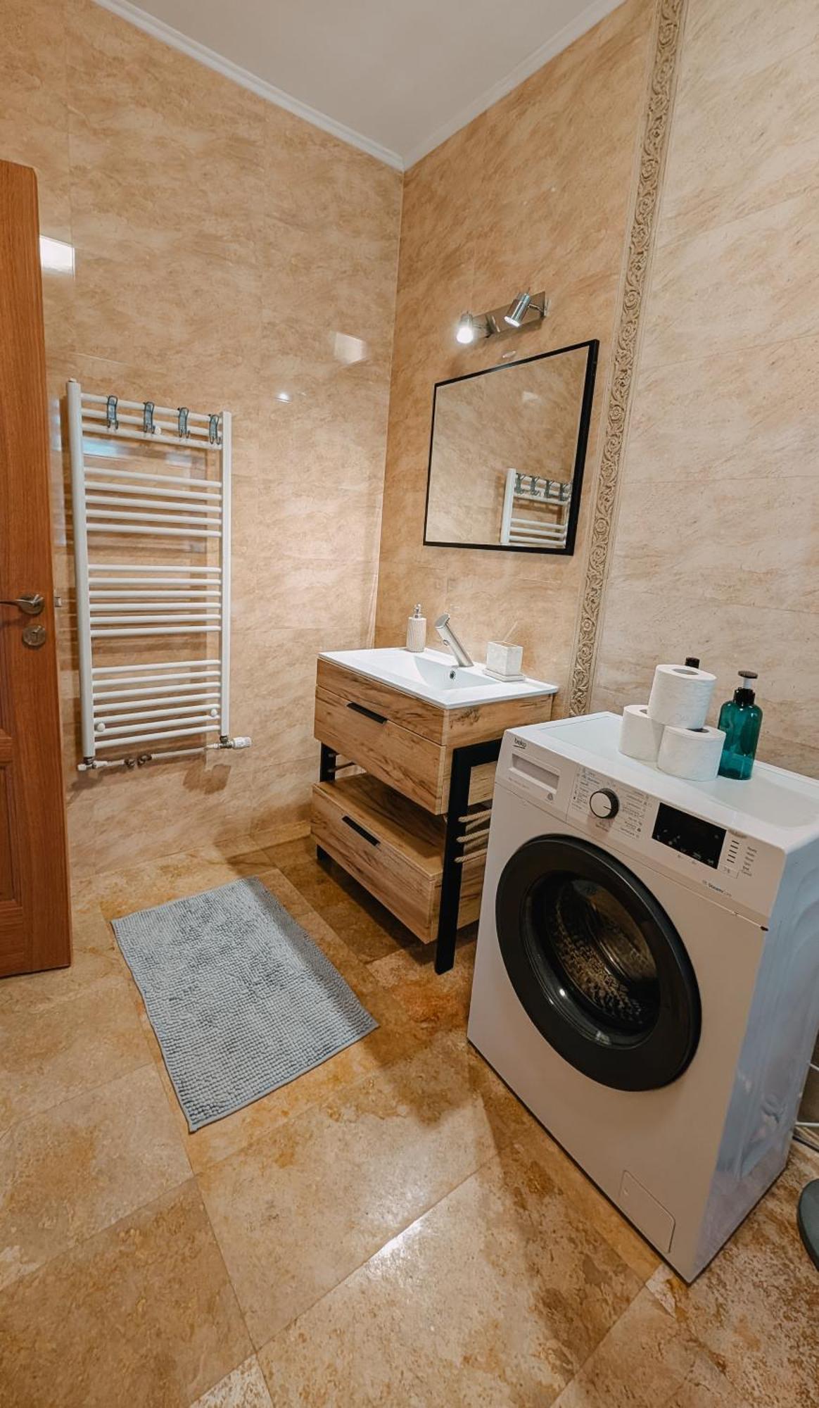 Hella Apartament Mamaia-Nord Năvodari Eksteriør bilde