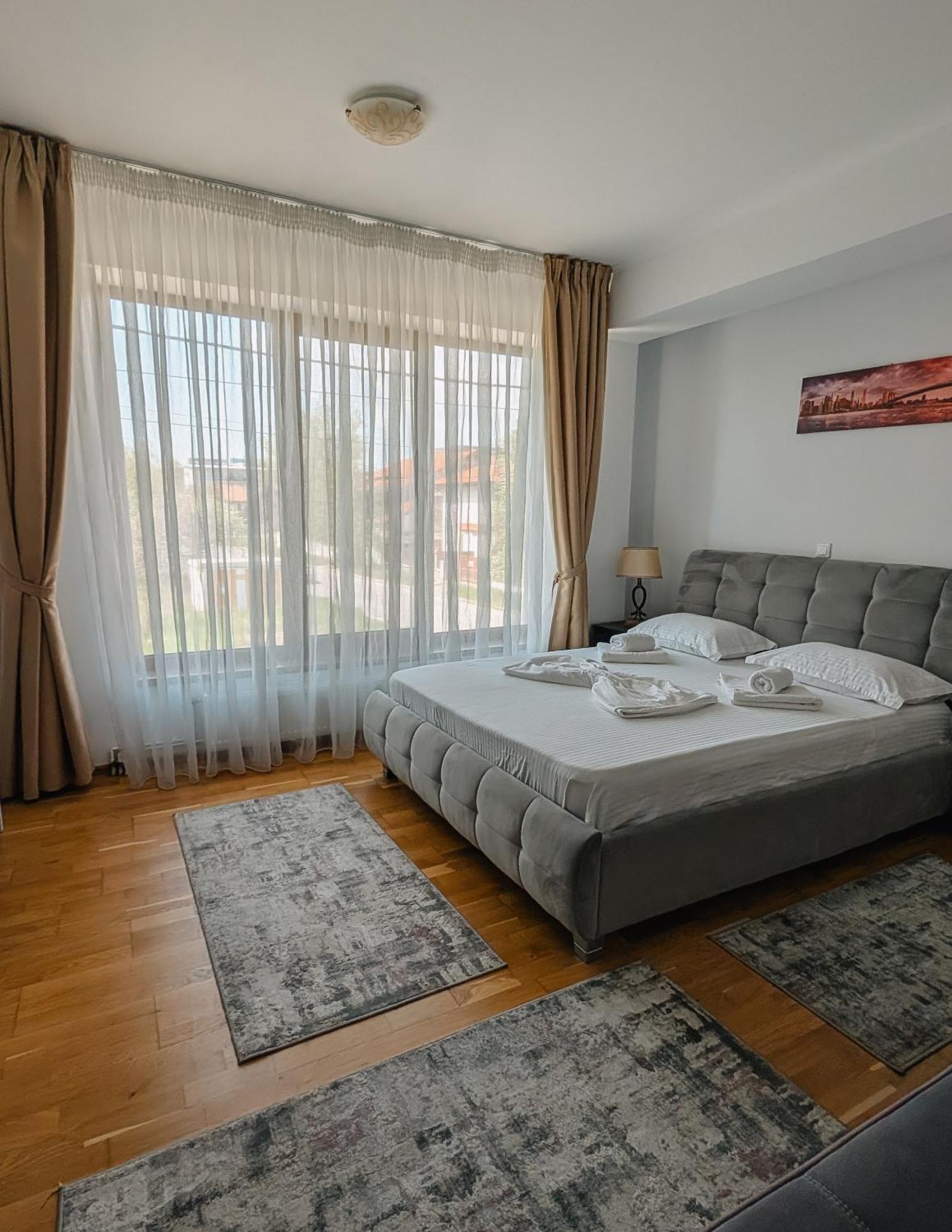 Hella Apartament Mamaia-Nord Năvodari Eksteriør bilde