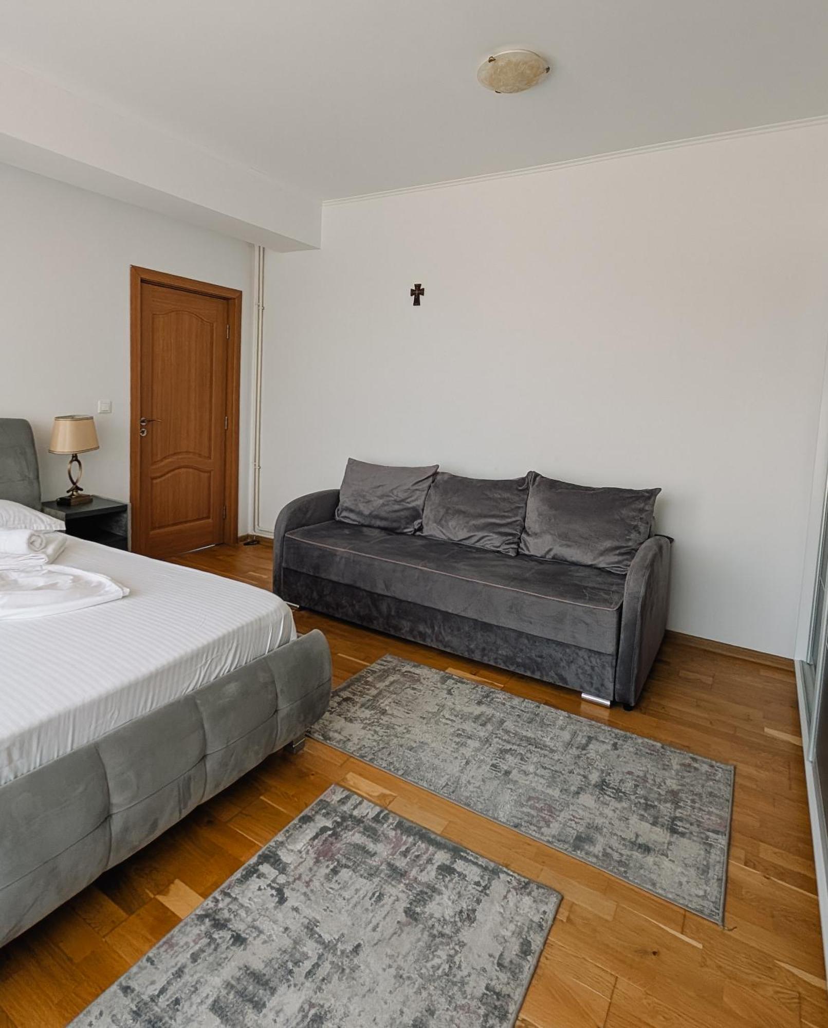Hella Apartament Mamaia-Nord Năvodari Eksteriør bilde